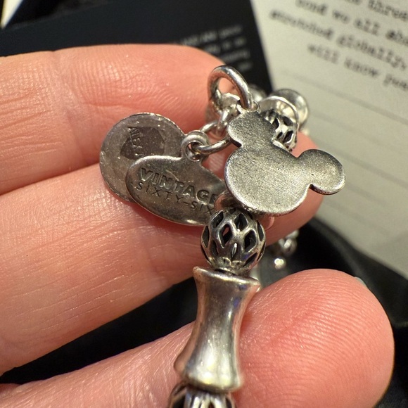 Disney Parks X Alex and Ani bracelet Silver  Mickey Filigree Wrap RS NEW - Picture 12 of 16
